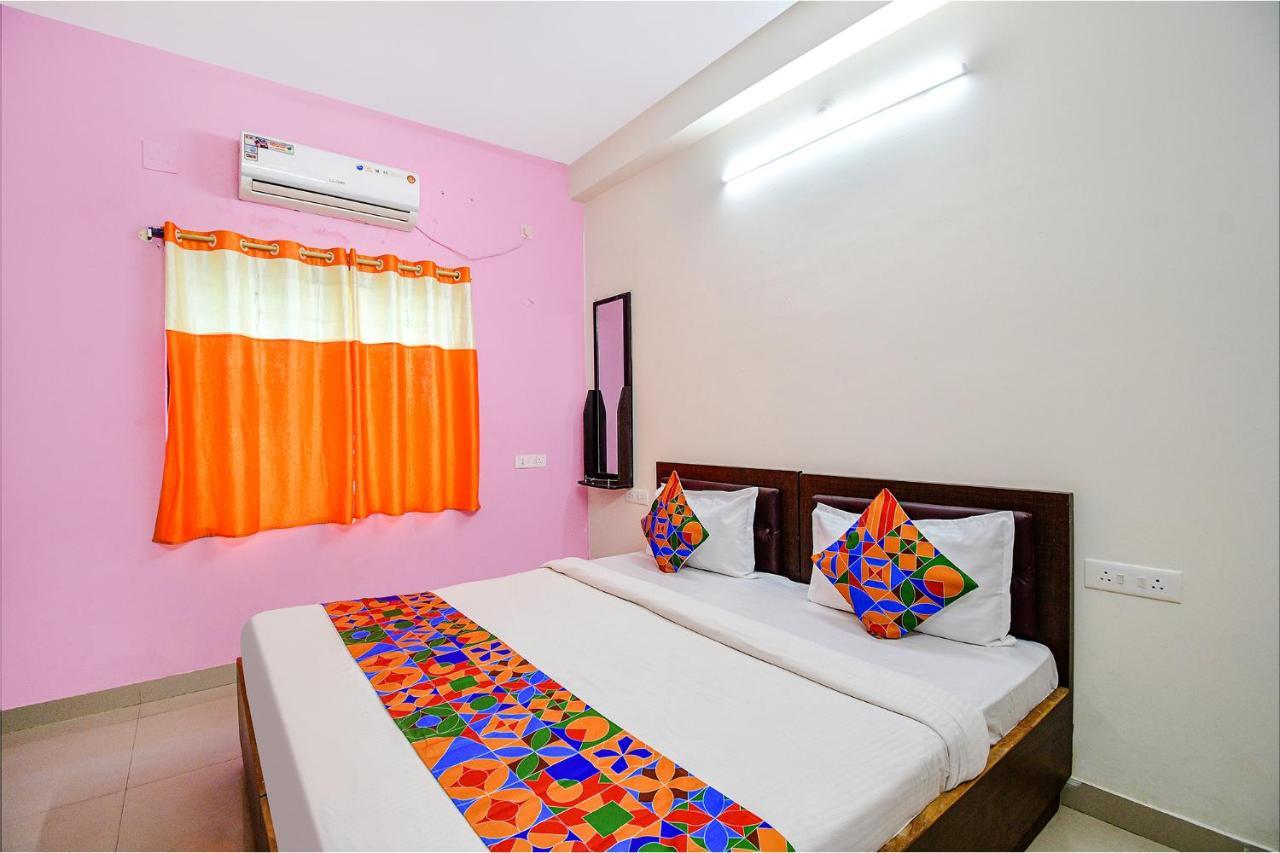 Fabexpress Sr Hotel Bārang Exterior photo