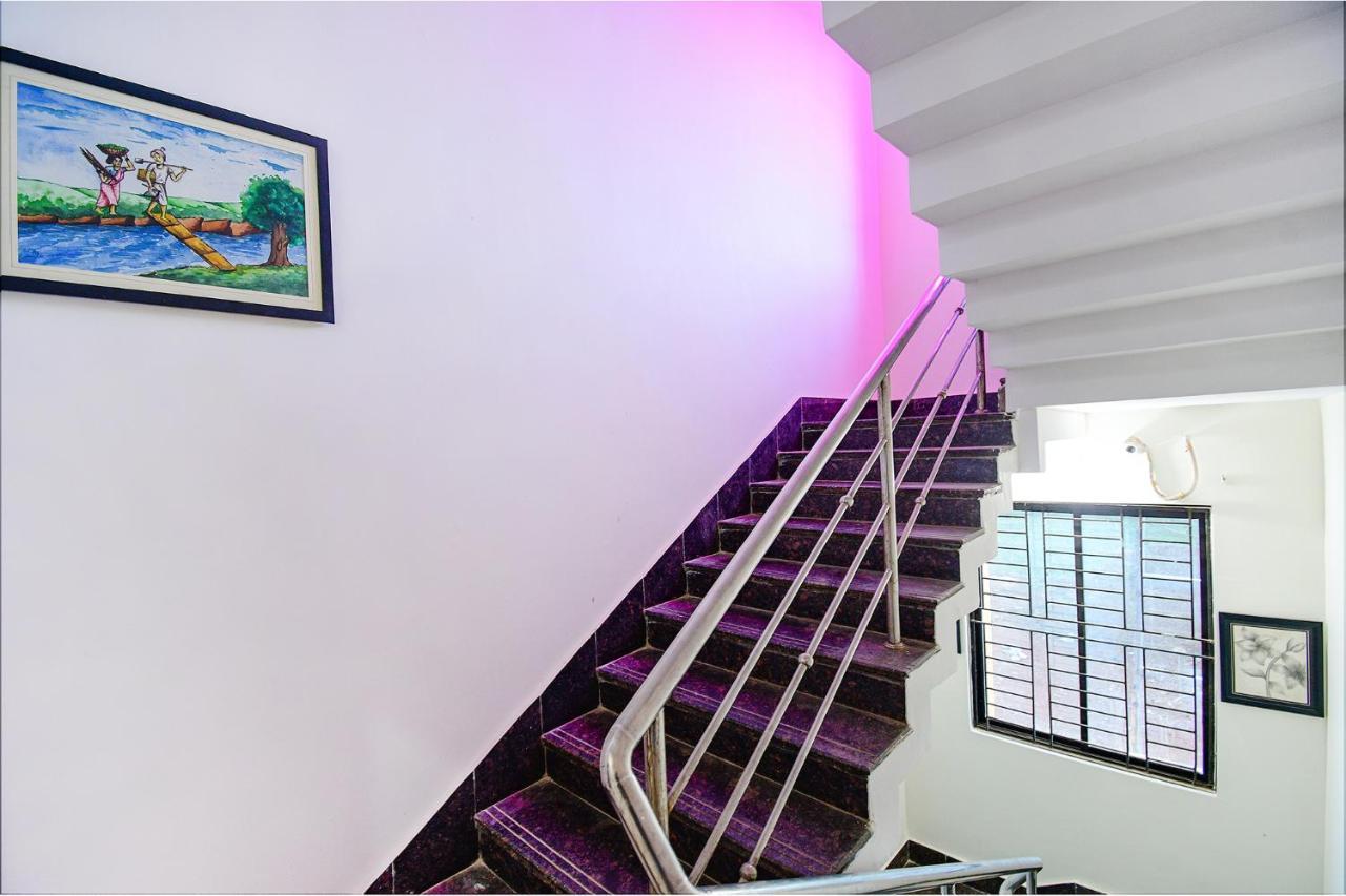 Fabexpress Sr Hotel Bārang Exterior photo