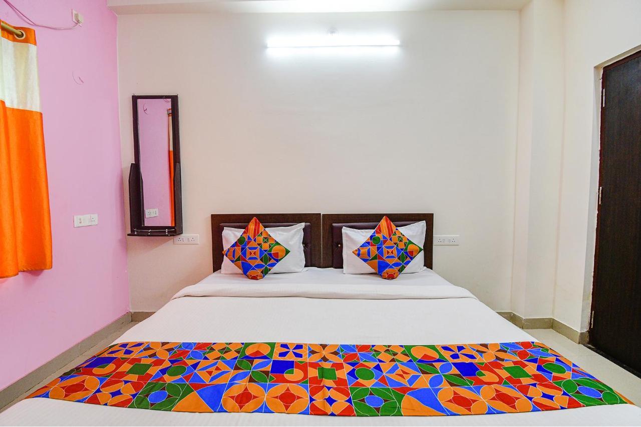 Fabexpress Sr Hotel Bārang Exterior photo